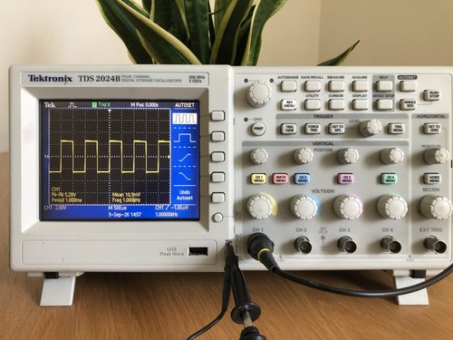 Tektronix tds 2024b - tektronix,