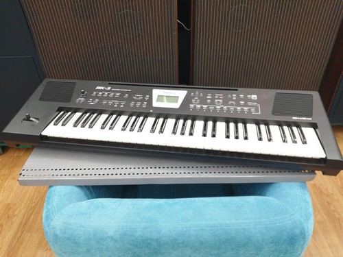 Roland keyboard - bk-3,