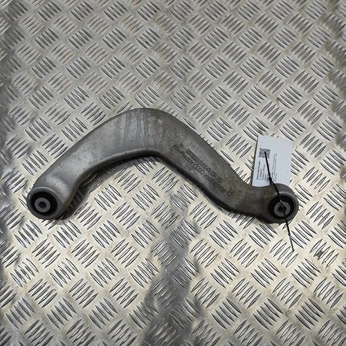 Braccio oscillante posteriore