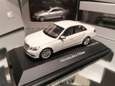 Schuco 1/43 Mercedes Classe E