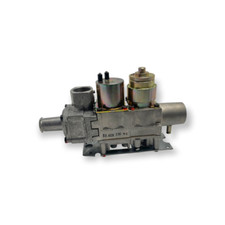 GRUPPO VALVOLE GAS JUNKERS 8747003322 DUE CALDAIE 24-2 28-2 23 CERASTAR