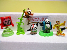 KINDER SORPRESA KUNG FU PANDA 3 2015-2016 A SCELTA