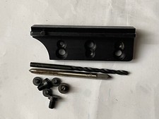 Base in acciaio per attacco