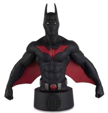 BATMAN UNIVERSE COLLECTORS -