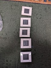 Vimar Idea supporto frutto e placca 5 pezzi completi