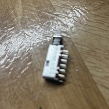 interruttore a spinta