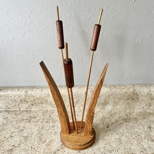 Scultura in legno intagliato