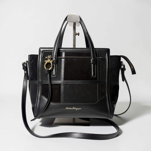 Borsa tracolla salvatore - a,