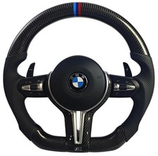 BMW M Performance volante in