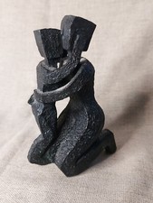 Statua cubista madre e bambino