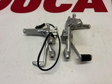 Set poggiapiedi Ducati passo