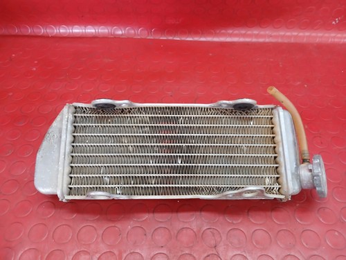 Radiatore acqua destro lato - acqua,