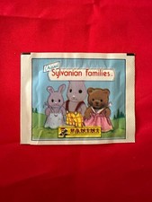 SEALED PACKET BUSTINA SIGILLATA PANINI SYLVANIAN FAMILIES(ZELFKLEVENDE PLAATJES)