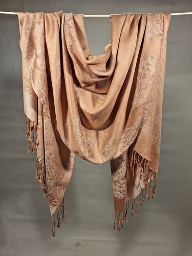 Pashmina setosa dorata pallida