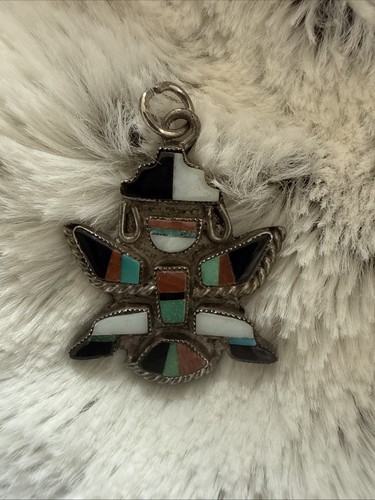 Collana con ciondolo vintage