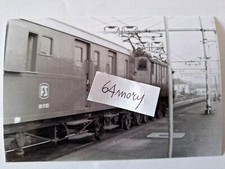 Fotografia Bagagliaio DUi 97 023 trainato da un Locomotore trifase