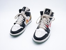 Nike Air Jordan 1 Mid Sneakers