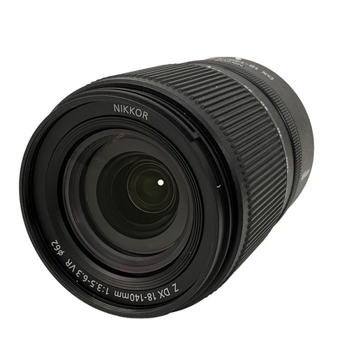 Nikon nikkor 140 mm - 18-140,