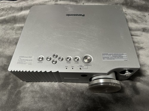 Panasonic ae700u proiettore - panasonic, pt-ae700u