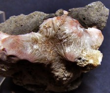 Minerali cristalli di