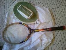 RARA RACCHETTA DA TENNIS D'EPOCA  IN LEGNO :  ' MAXIMA COMET  ' !