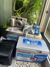 Kyocera Yashica EZ Zoom 105 – Kit Completo da Collezione