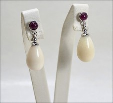 18KT WHITE GOLD EARRINGS WITH