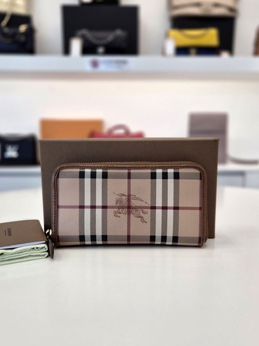 Burberry haymarket check long - haymarket,