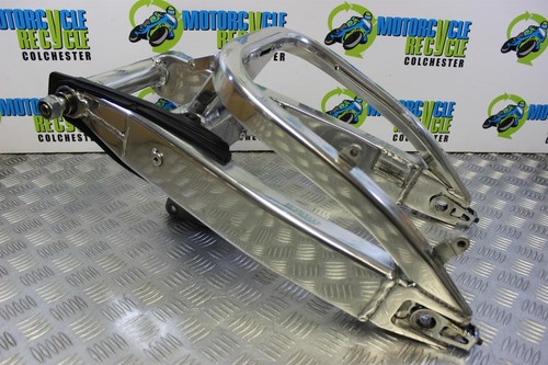 Honda cbr 900 forcellone - honda,