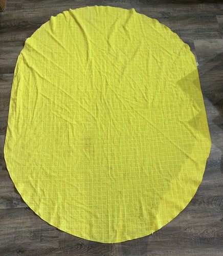 Tovaglia vintage gialla forma