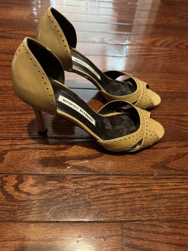 Manolo blahnik patent nude - manolo,