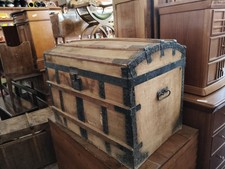 ANTICO BAULE IN LEGNO FINE