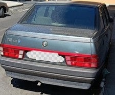 Auto Alfa Romeo 75 Auto