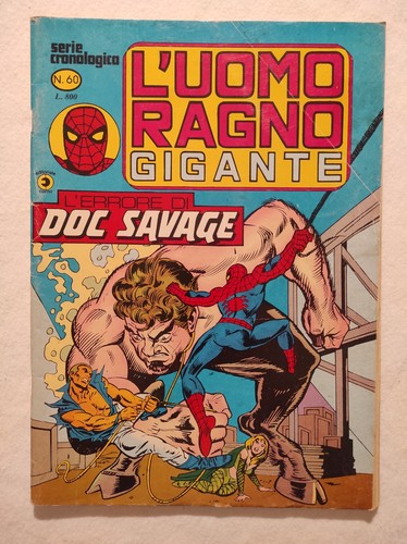 Uomo ragno gigante - ragno, n.