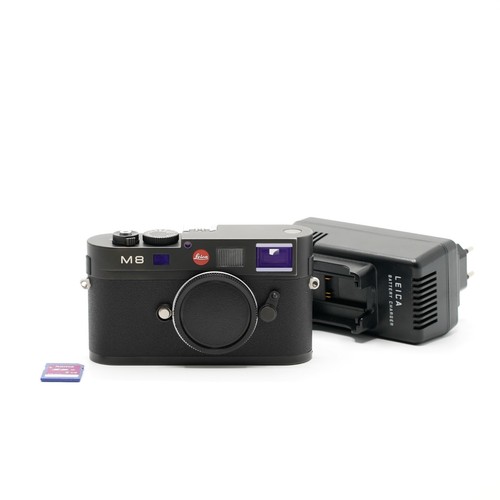 Leica nera 4500 scatti - m8,