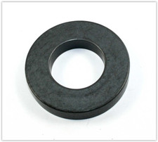 Grandi nuclei toroidali in