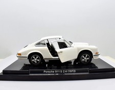 Modellino auto scala 1:24