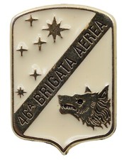 distintivo smalto 46 brigata aeronautica militare pilota aereo caccia divisa