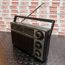 Radio d'epoca portatile a
