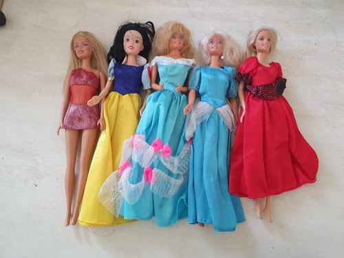 Barbie tanya sindy bratz - barbie,