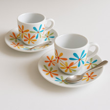 Set 2 Tazzine Caffè Bugatti Porcellana con Piattini e cucchiaini Made in Italy