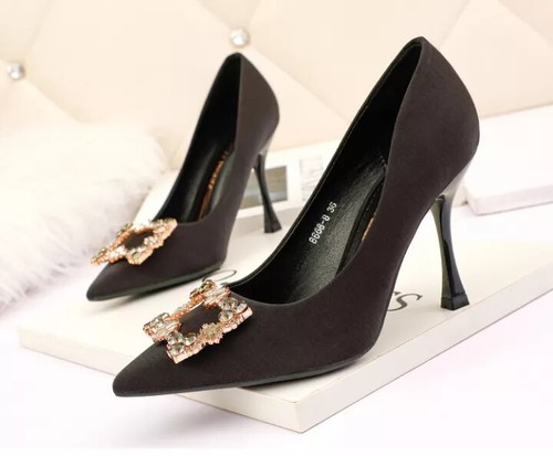 Decolte scarpe donna nero oro