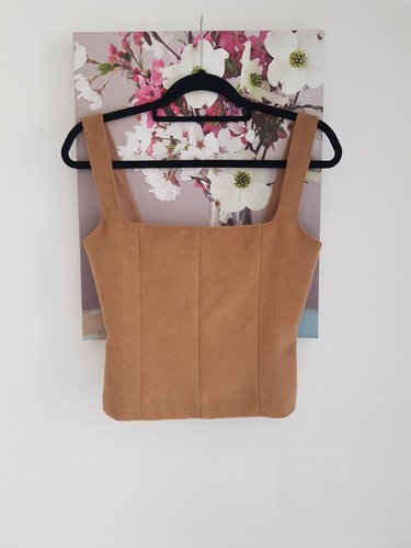 Top stile corsetto pelliccia