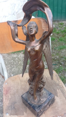 Scultura bronzo pieno - bronzo,