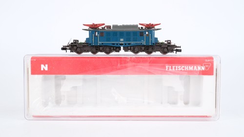 Fleischmann locomotiva - n,