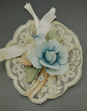 Tralcio di Rosa  Medaglione