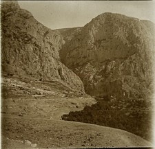 GRECIA Delfi Castalia