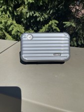 Rimowa Lufthansa Amenity Kit |