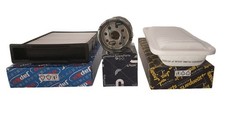 KIT FILTRI MOTORE   PER  TOYOTA AYGO PEUGEOUT  107 CITROEN C1  1.0 BENZINA