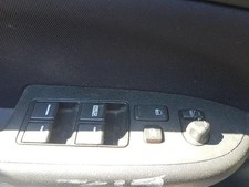 35750SEA305 front left window